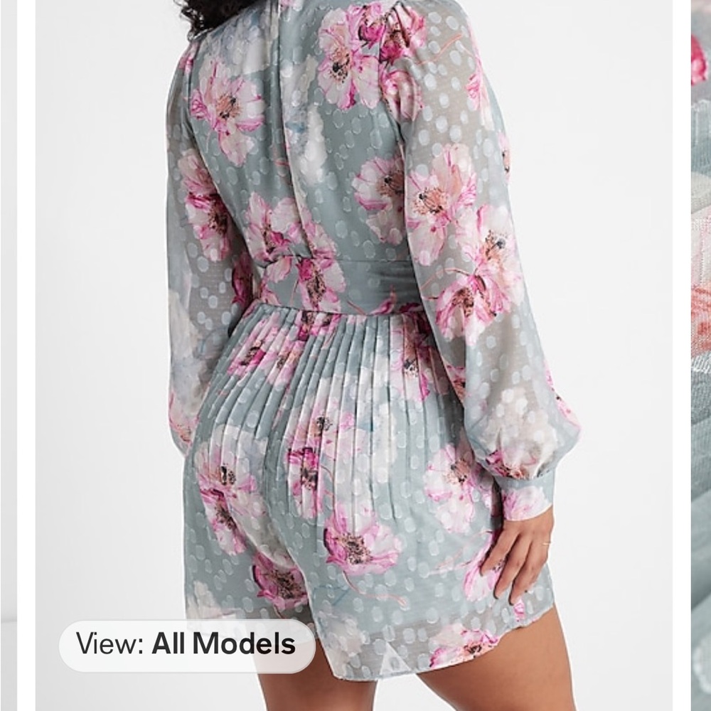 Floral Long Sleeve Wrap Romper - Picture 7 of 16